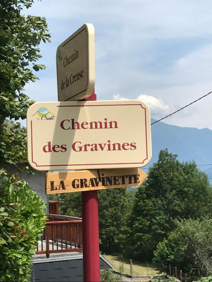 La Gravinette Bed & Breakfast Cruet ภายนอก รูปภาพ